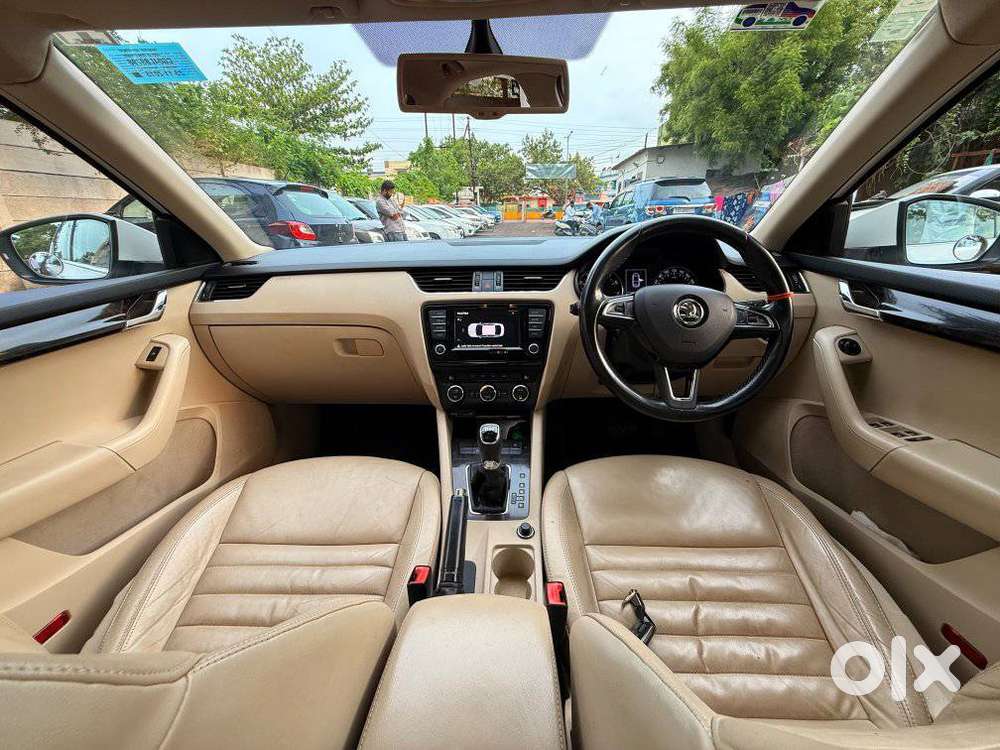 Skoda Octavia Style Plus 1.8 Tsi At, 2015, Petrol