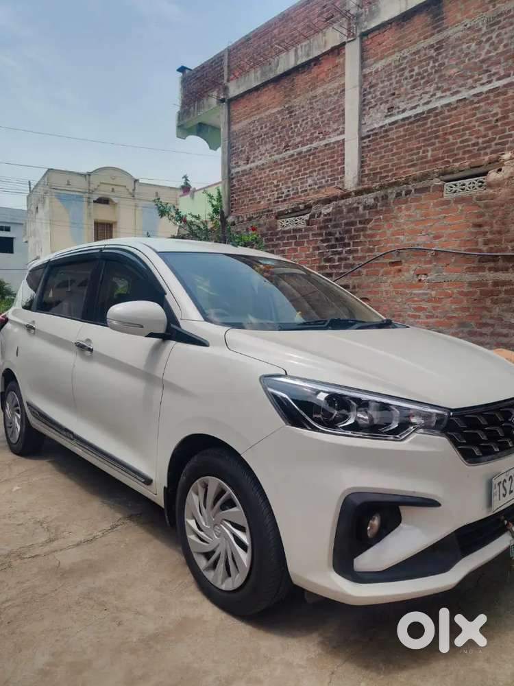 Maruti Suzuki Ertiga Vxi 2022