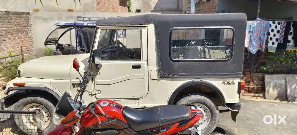 Mahindra Thar Roxx 2016 Variant