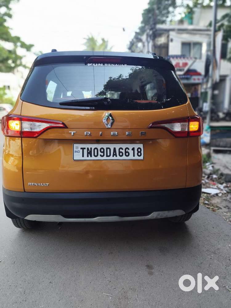 Renault Triber Rxt, 2022, Petrol