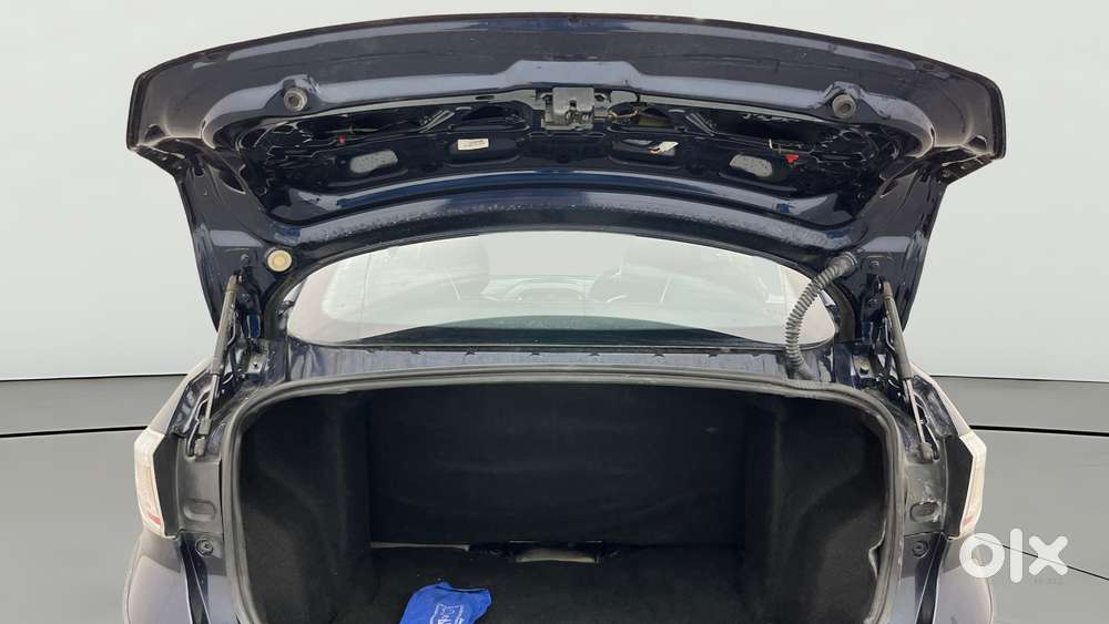 Tata Tigor Xza Plus, 2022, Petrol