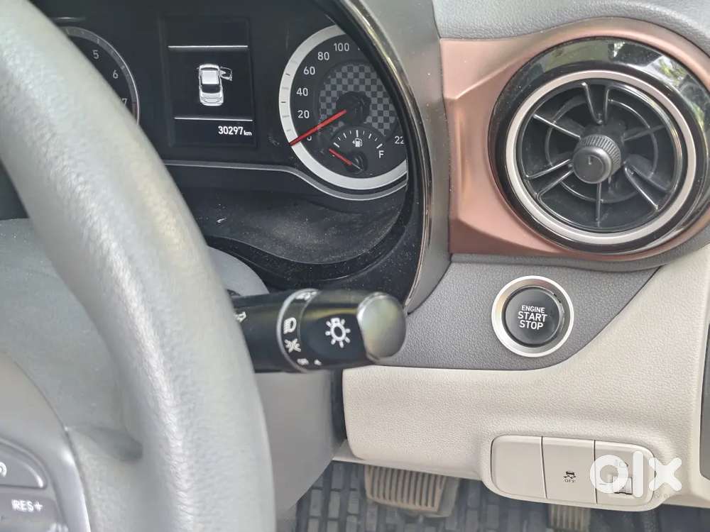 Hyundai Aura Sx Plus Amt  2023  First Owner  30k Km