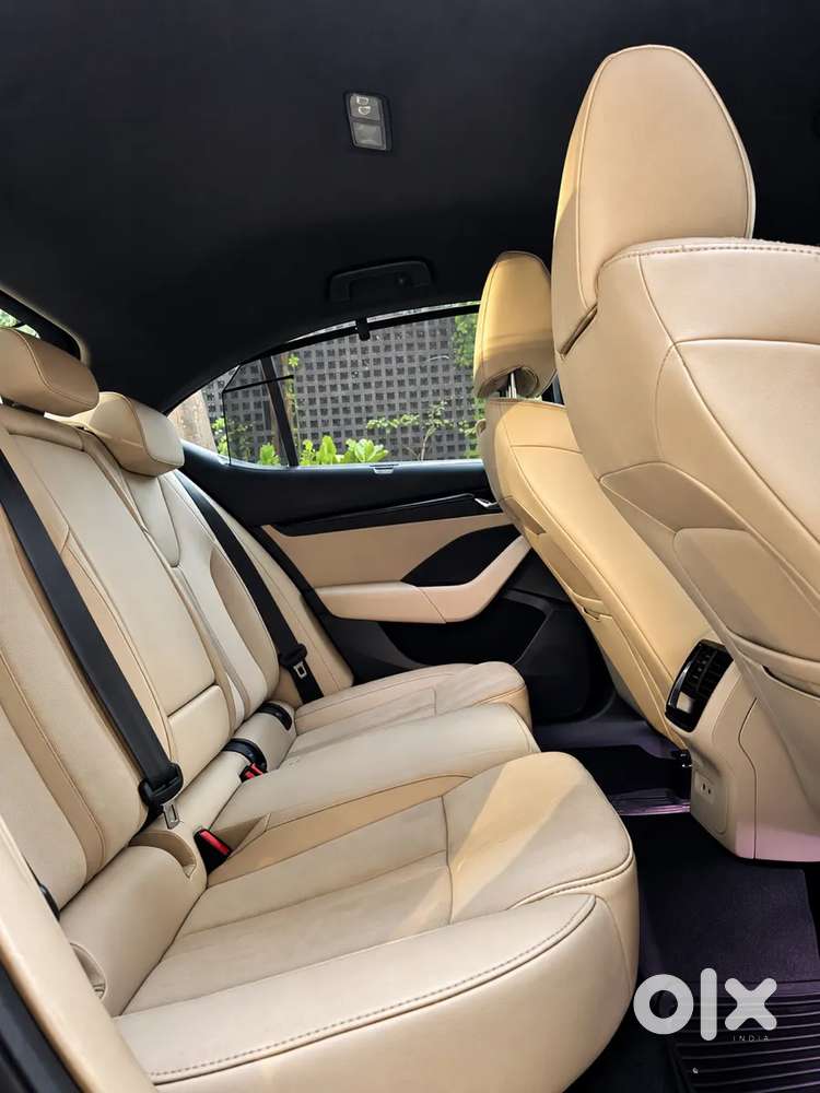 Skoda Octavia 2.0 L K Tsi At, 2022, Petrol