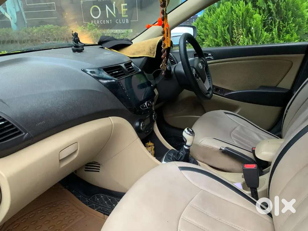Hyundai Verna Fluidic 2011 Petrol Manual