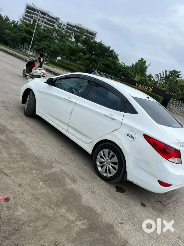 Hyundai Verna 2014 Manual