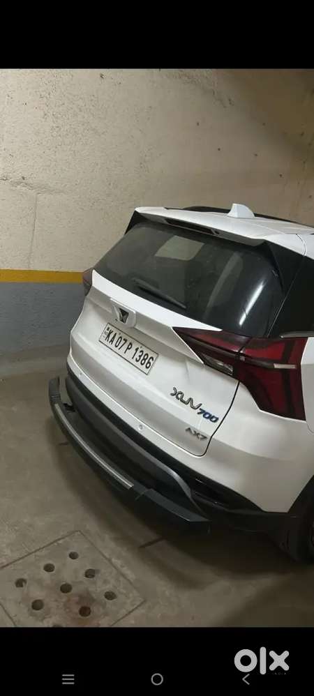 Mahindra XUV700 2.2 AX 2025