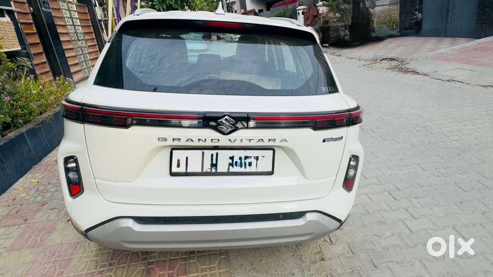Maruti Suzuki Grand Vitara Petrol 2025