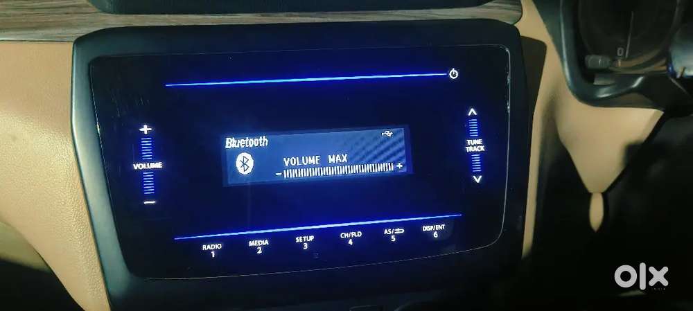 Car bluetooth screen