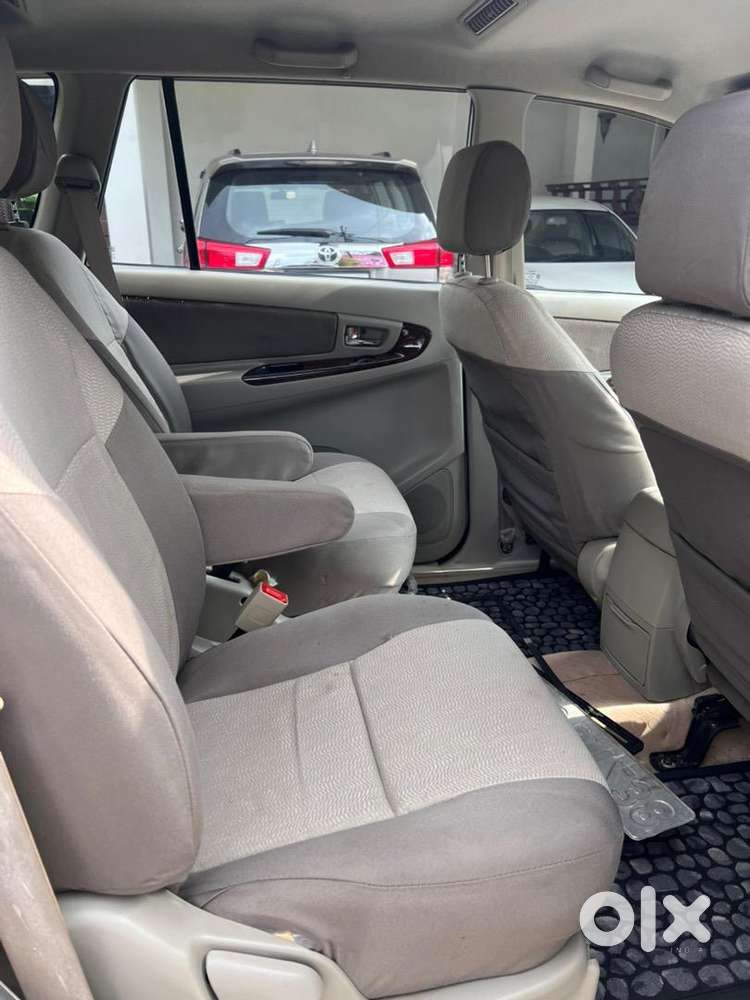 Toyota Innova Vx 2013