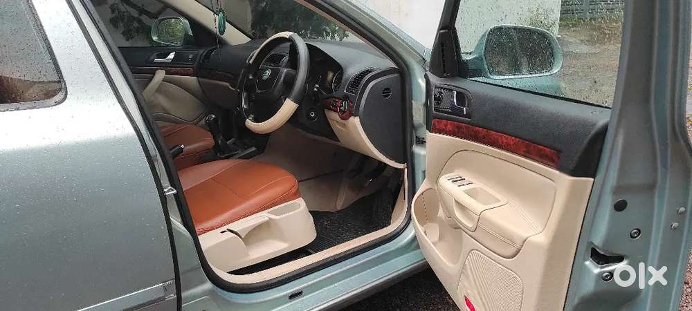 Skoda Laura 2.0 Ambiente 2010