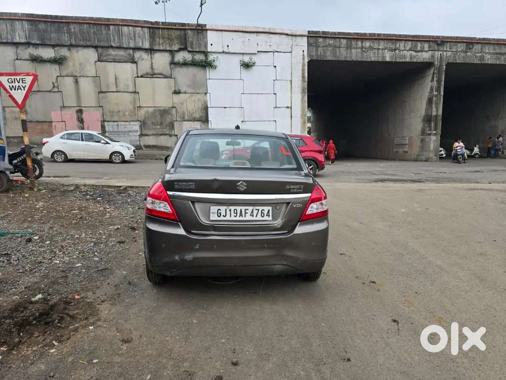 Maruti Suzuki Dzire 1.2 Vxi 2016