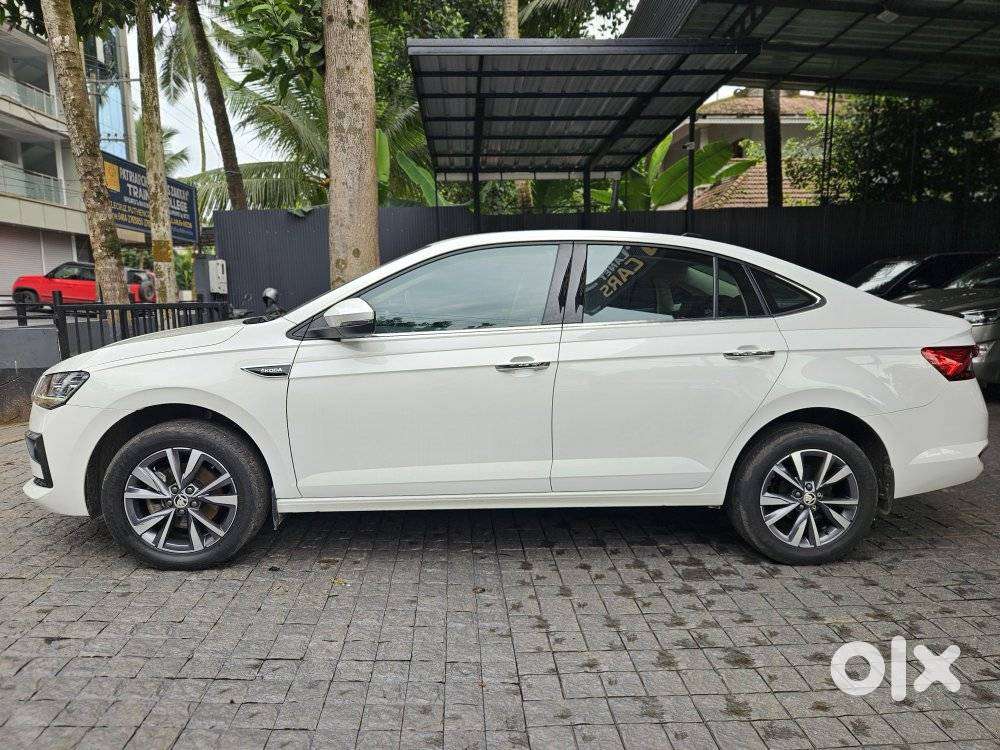 Skoda Slavia 1.0 Tsi Style, 2023, Petrol