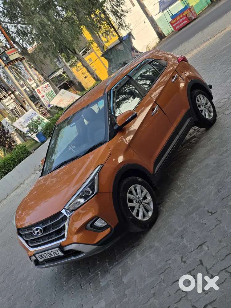 Hyundai Creta Sx
Diesel 
Push Button Start 
Auto Fold Side Mirror