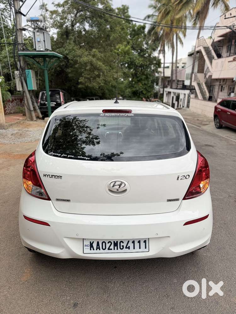 Hyundai I20 Sportz Option 1.4 Crdi, 2012, Petrol