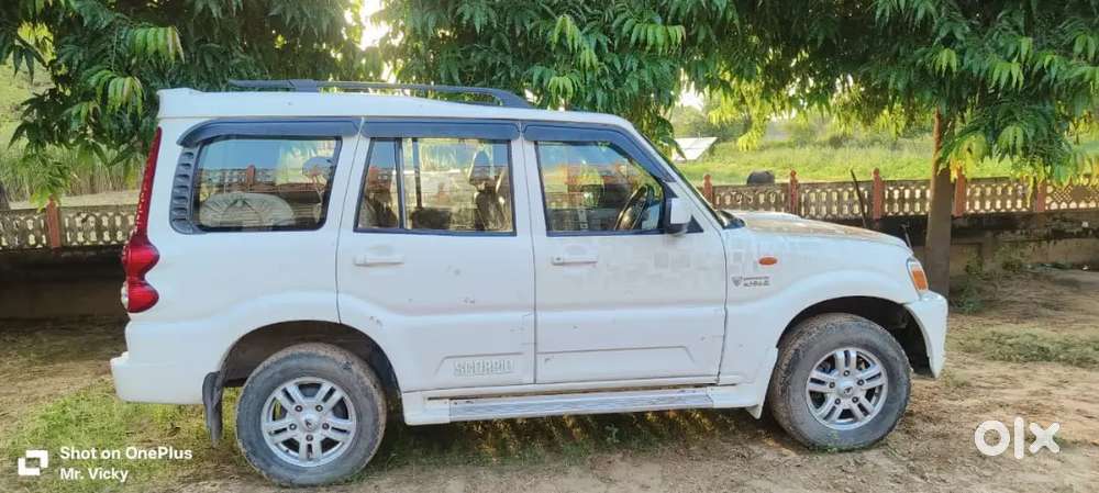 Mahindra Scorpio 2011 Diesel 121328 Km Driven