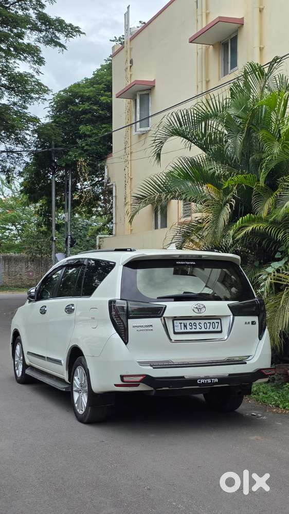 Toyota Innova Crysta 2.8z Automatic, 2020, Diesel
