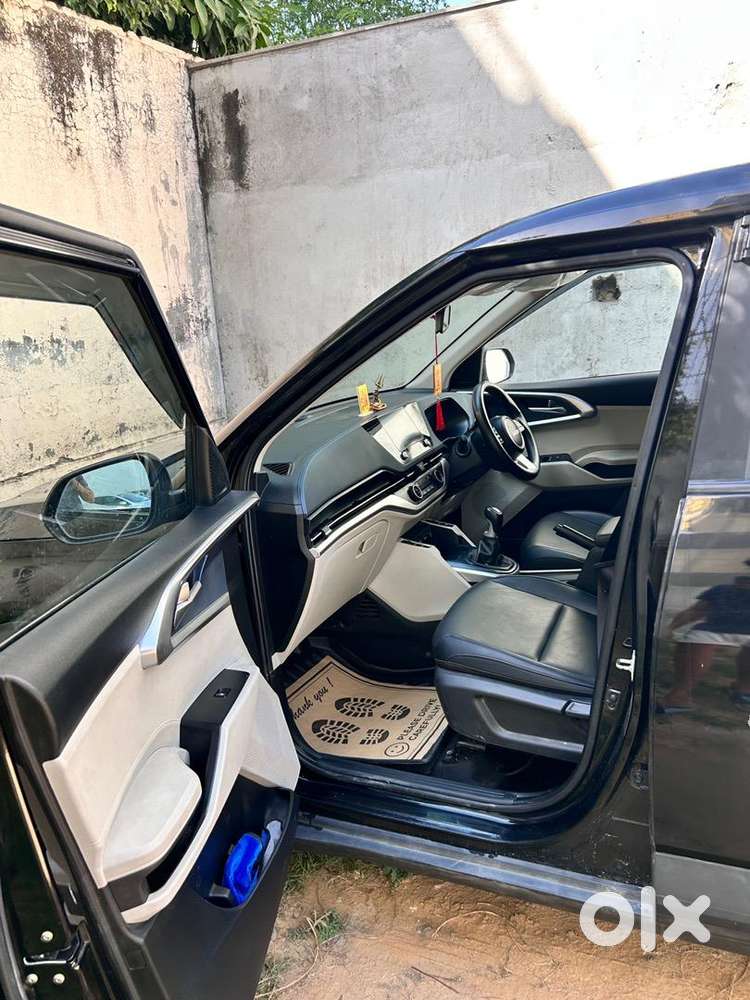 Kia Carens 2025 Diesel 21000 Km Driven