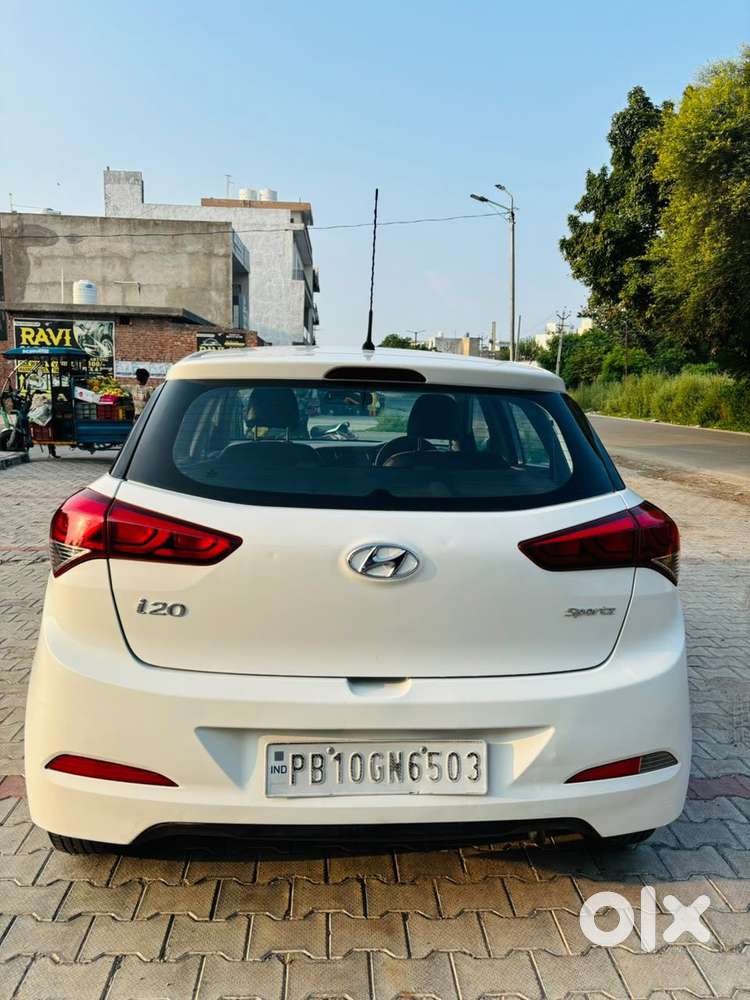 Hyundai Elite I20 Sportz Plus Dual Tone, 2017, Petrol