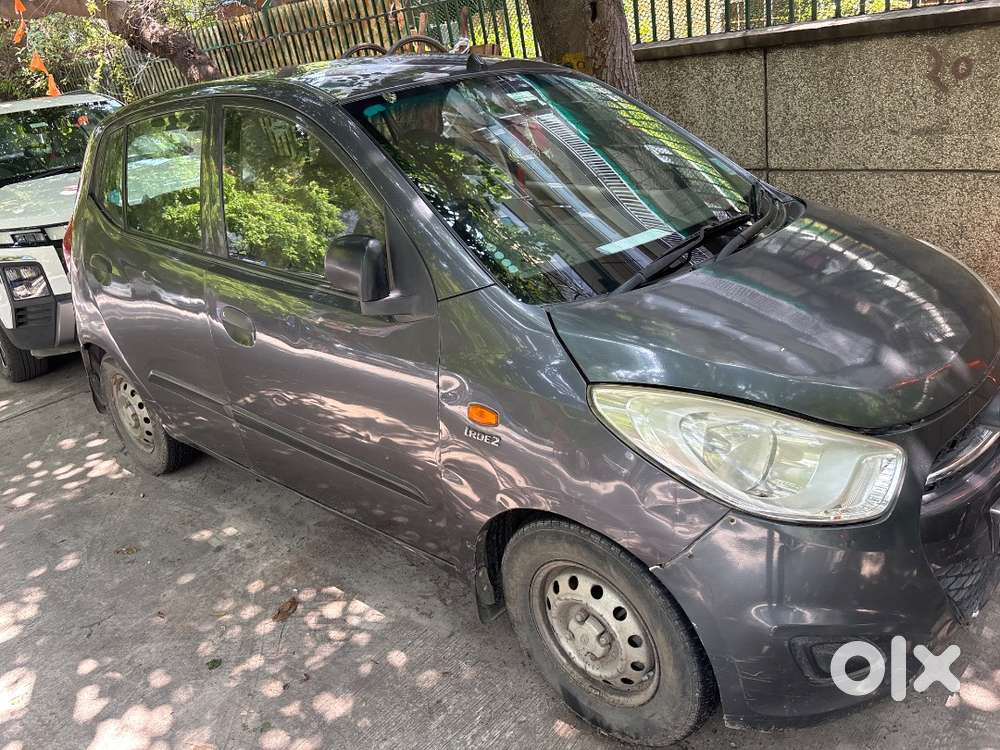I10 Era 1.1 Running Condition 2012 Petrol+cng On Paper