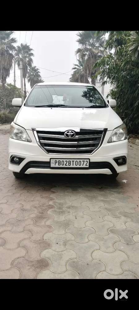 Toyota Innova G2 7 Str 2012 Model