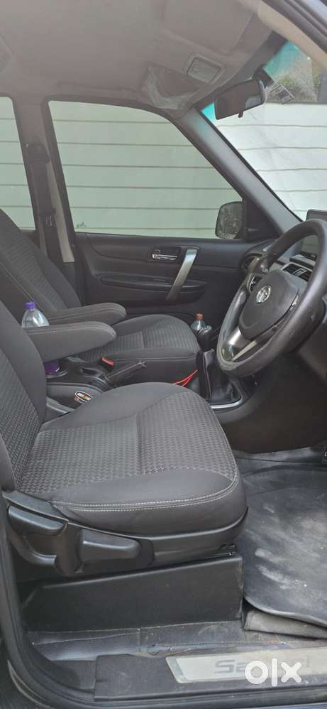 Tata Safari Storme [2015-2019] 2.2 Ex 4x2, 2017, Diesel