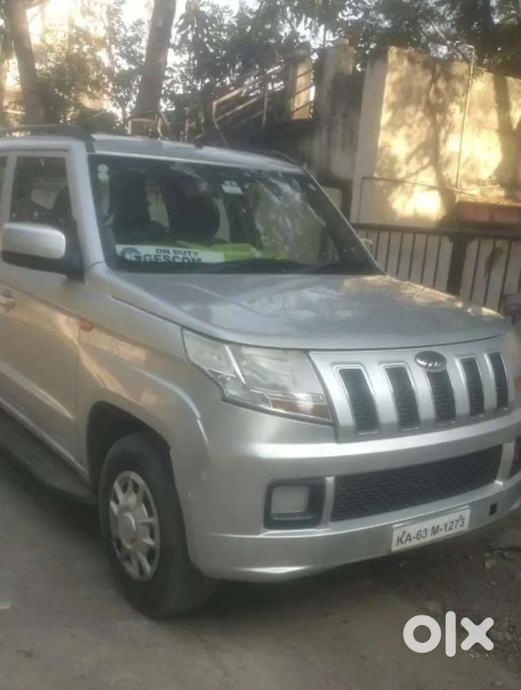 Mahindra Tuv 300 2017