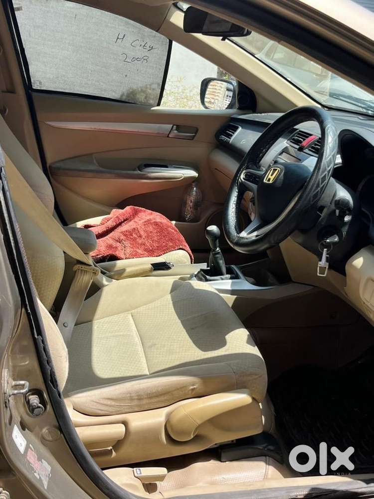 Honda City 2010 Cng & Hybrids 112000 Km Driven