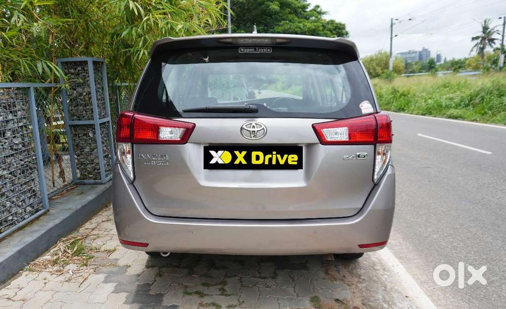 Toyota Innova Crysta [2020-ongoing] 2.4 Gx At 8 Str, 2021, Diesel