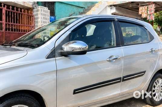 Tata Tiago Petrol 2018