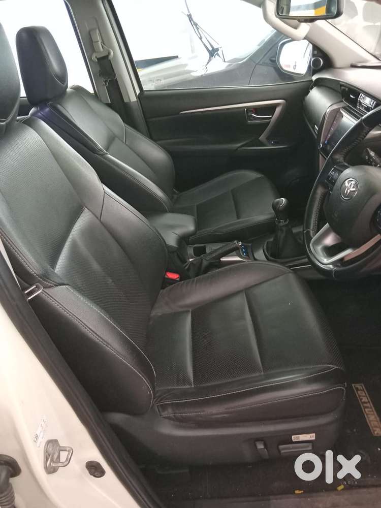 Toyota Fortuner Sportivo 4x4 Mt, 2021, Diesel