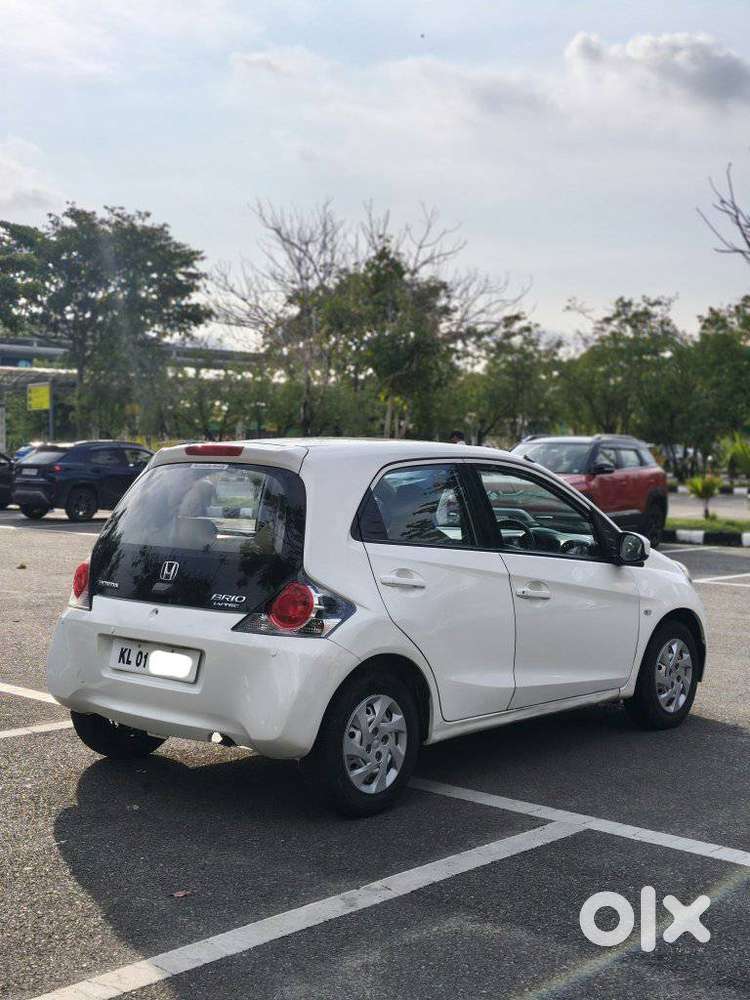 Honda Brio E Mt, 2013, Petrol