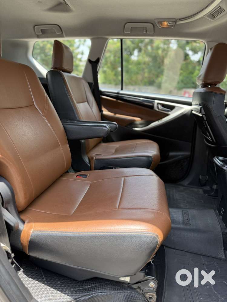 Toyota Innova Crysta 2.4 V 8 Str, 2019, Diesel