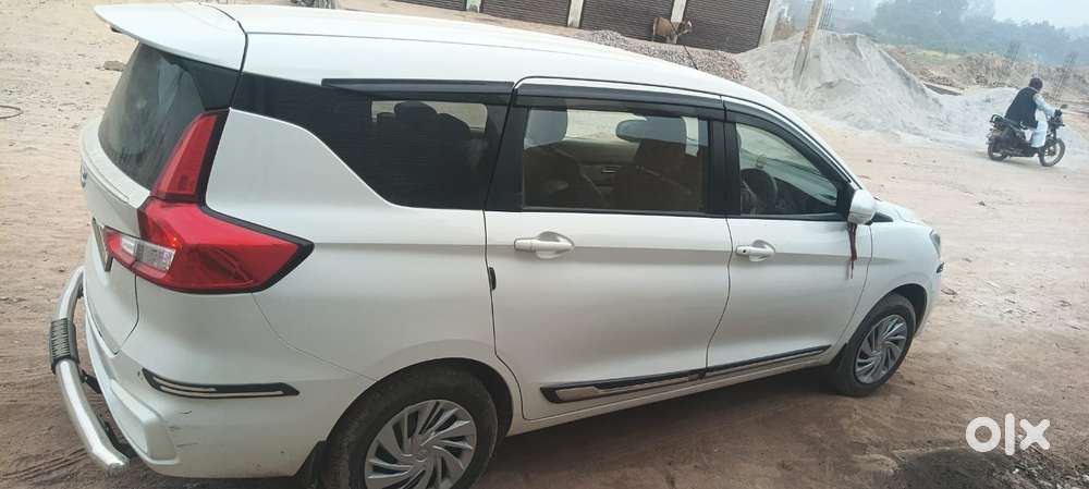 Maruti Suzuki Ertiga Vxi (o) Cng, 2025, Cng & Hybrids