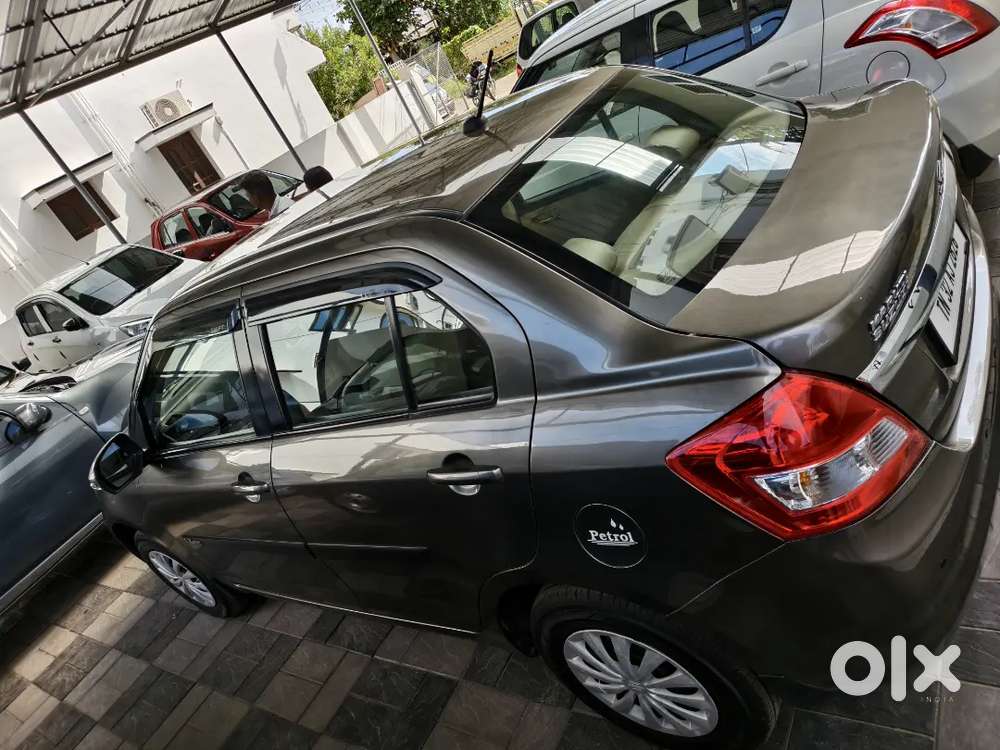 Maruti Suzuki Dzire 2016 Petrol Well Maintained