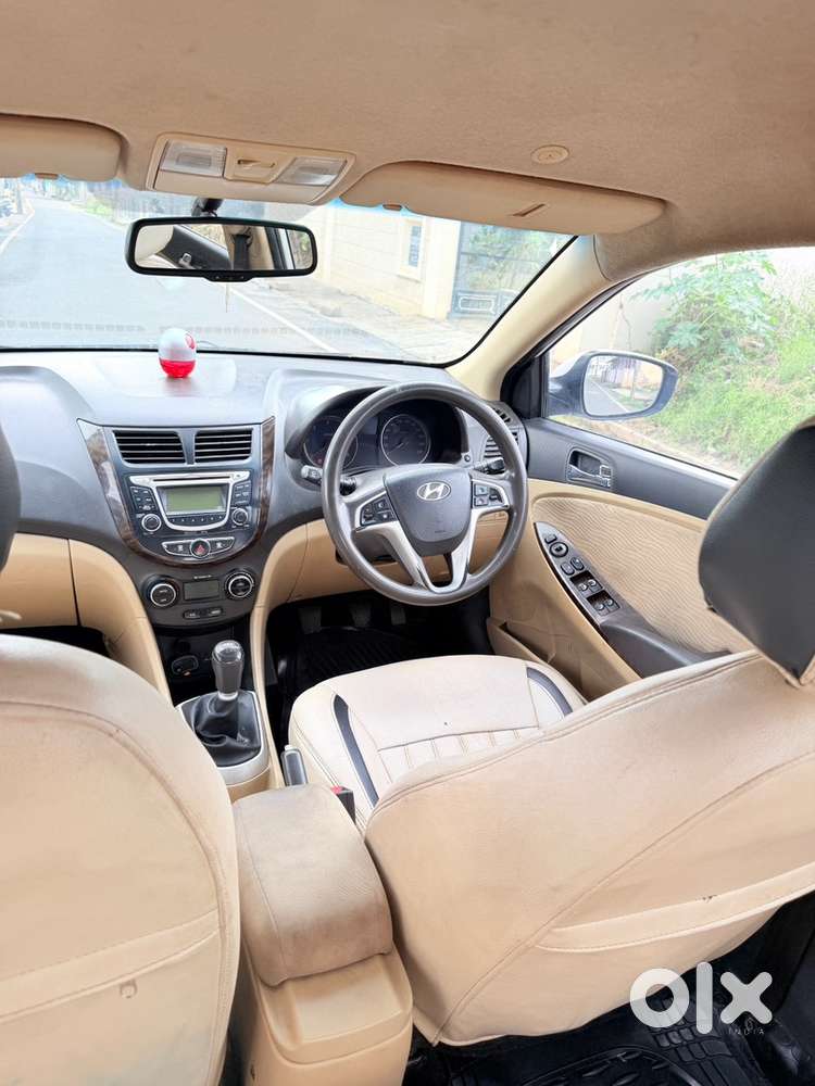 Hyundai Fluidic Verna 2014 Diesel Manual