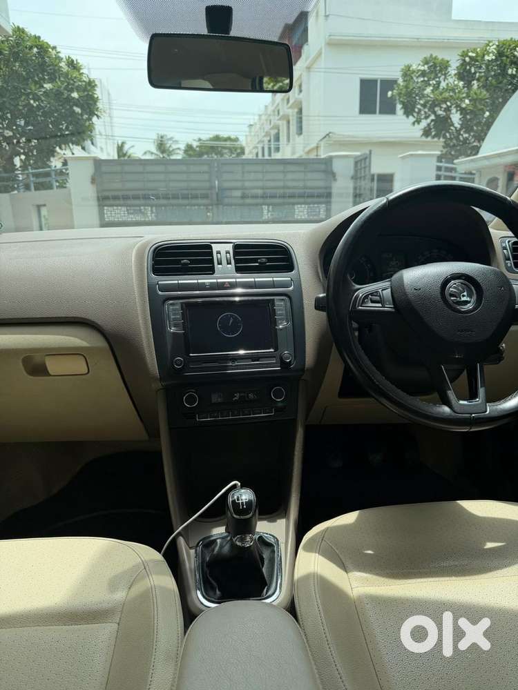 Skoda Rapid Tdi 2012