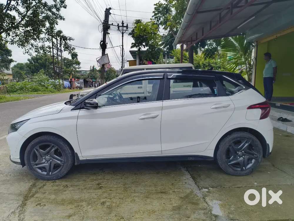 Hyundai I20 Sportz Dual Tone 2022 Nov For Sale. Emi Facility Available