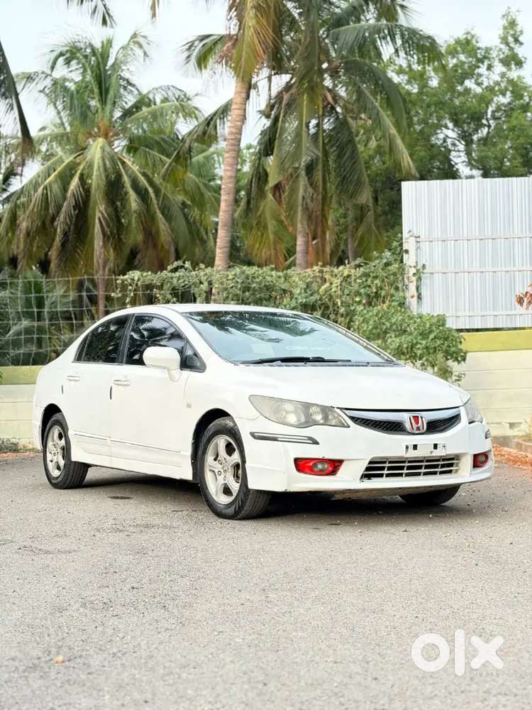 Powerful 1.8l Engine With Smooth Pickup.