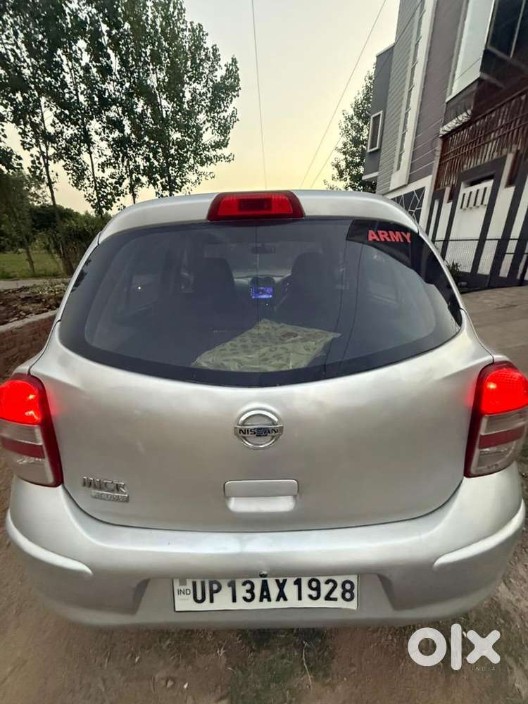 Nissan Petrol Car 2017