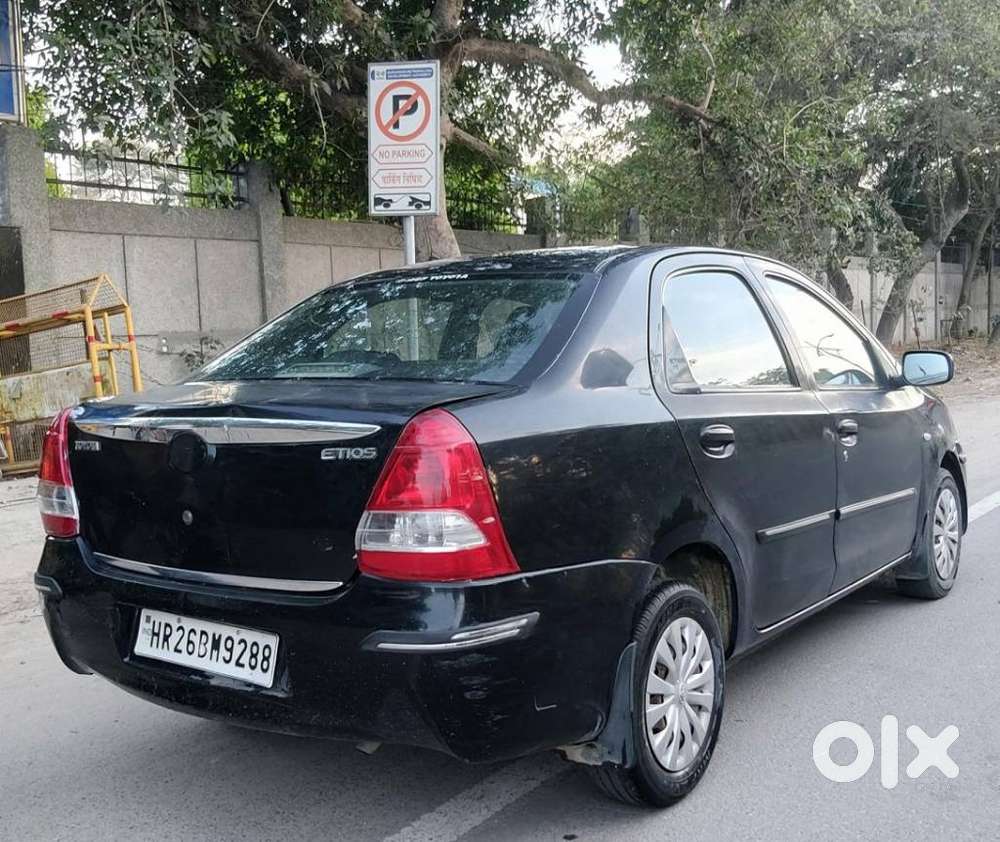 Toyota Etios 2010-2012 G, 2011, Petrol