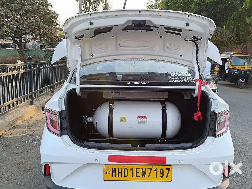Hyundai Aura 2025 Cng & Hybrids 35000 Km Driven