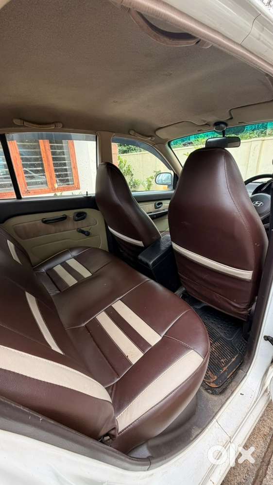Single User Hyundai Santro Xing 2010 Petrol Car