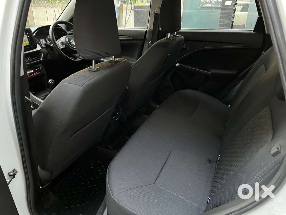 Maruti Suzuki Brezza 1.5 Vxi Smart Hybrid, 2023, Petrol