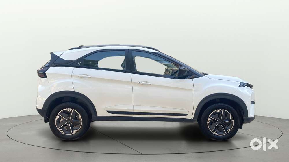 Tata Nexon Creative 1.2 Revotron Petrol 6 Amt, 2024, Petrol
