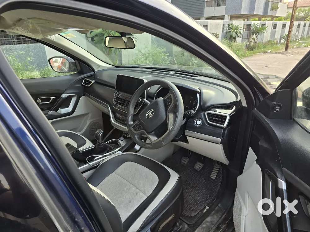 Tata Safari Kryotec Xt 2021