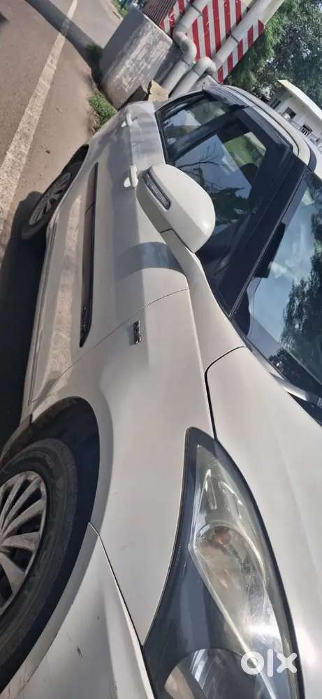 Maruti Suzuki Swift Dzire Vdi 2017