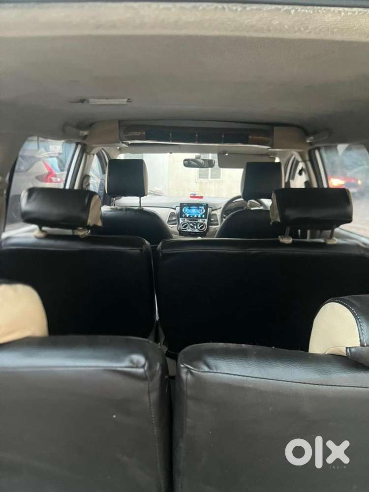 Toyota Innova Diesel 2011car