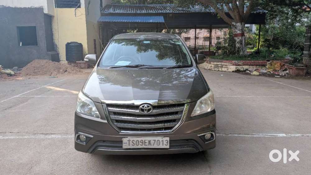 Toyota Innova 2.5 V 7 Str, 2016, Diesel
