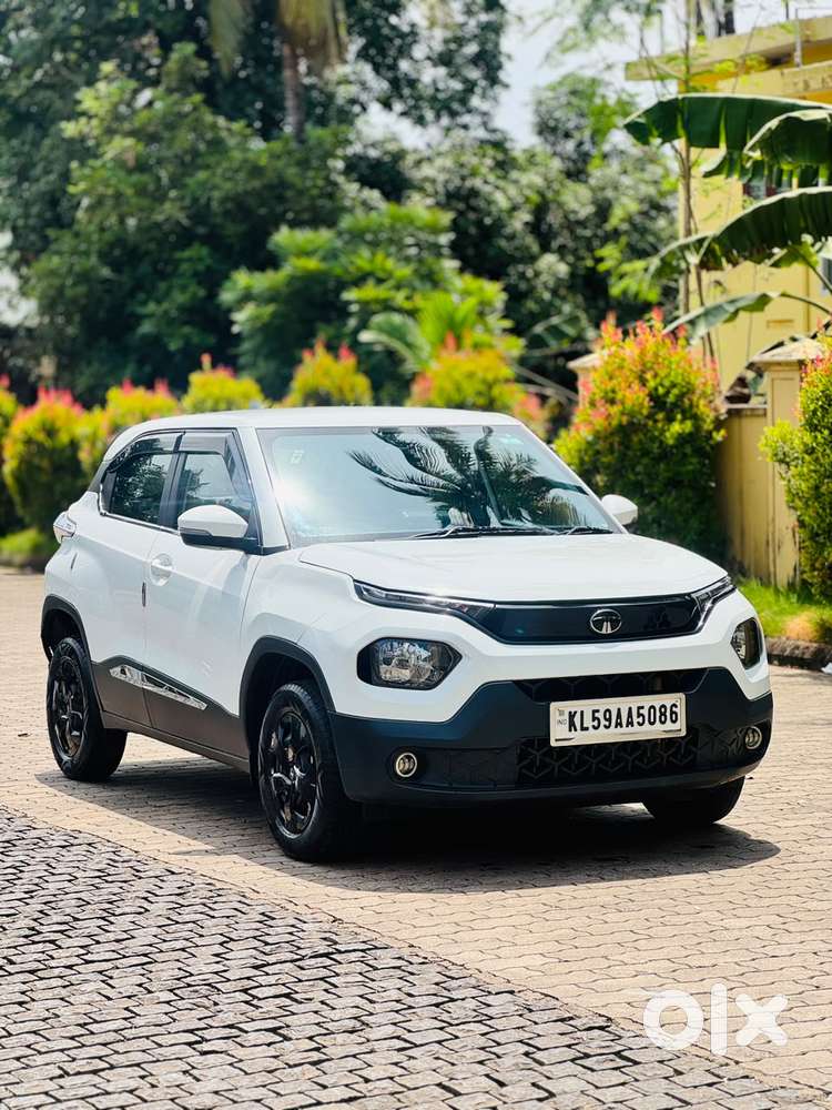 Tata Punch 1.2 Revotron Adventure Rhythm Pack Mt, 2024, Petrol