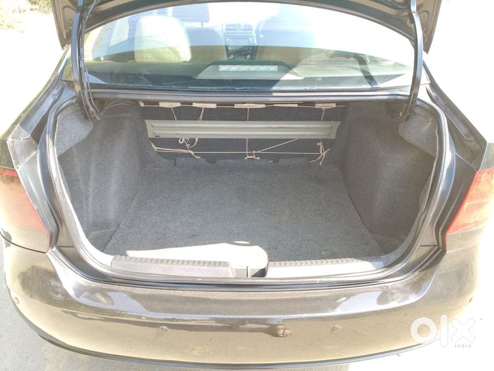 Volkswagen Vento, 2011, Petrol